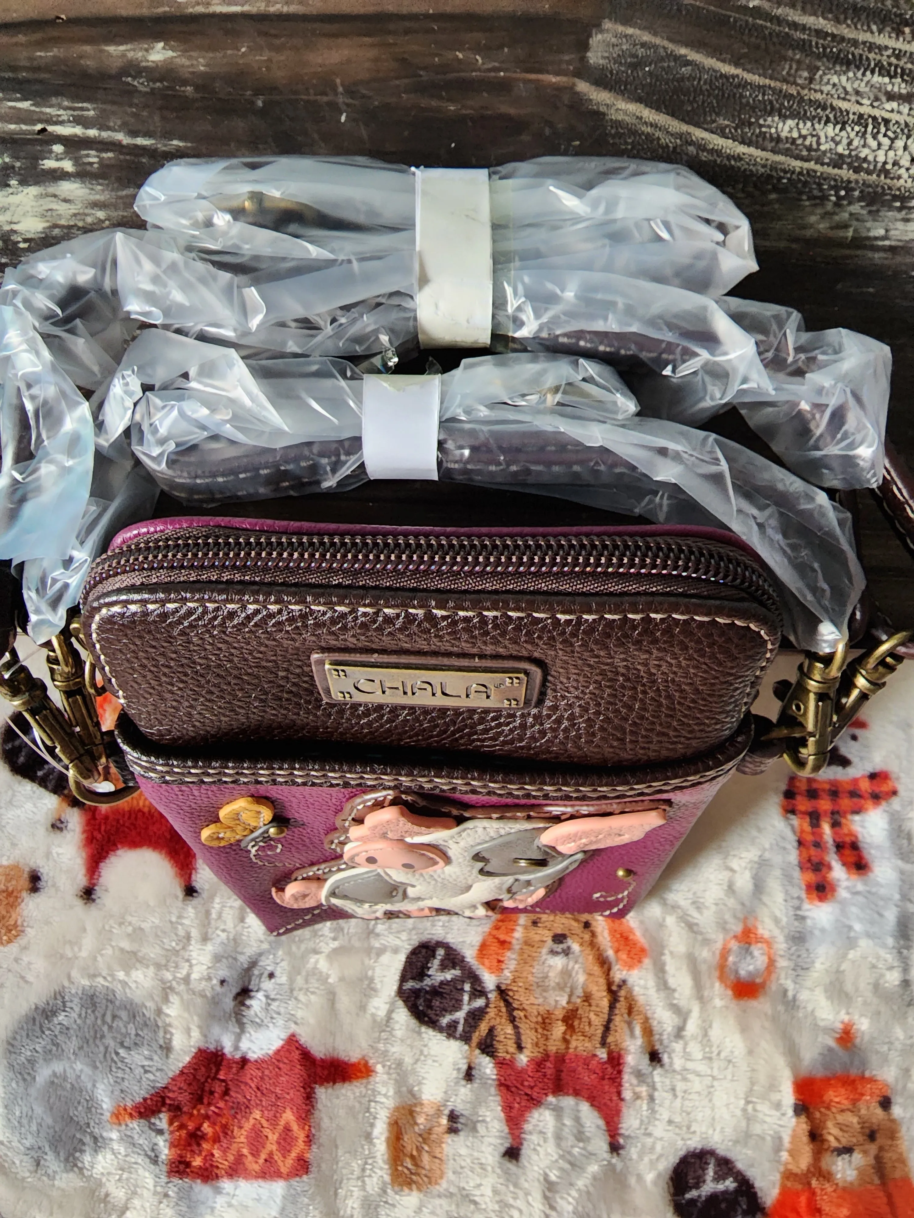 Chala Piggy Crossbody bag