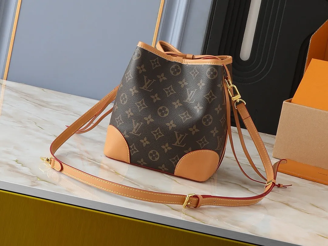 LV Monogram Bucket Bag